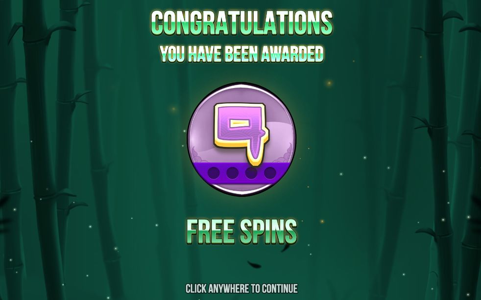 Free Games Feature with the right-hand Low-Symbol meter